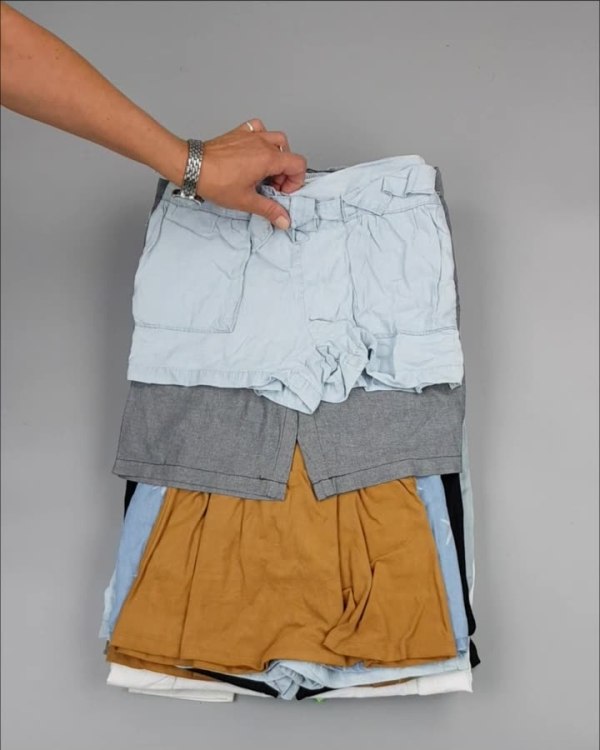 Фотография  703 - CUBUS детский микс лето (Children CUBUS mix)#15 кг, ЛОТ №2511 оптом в Калининграде и Калининградской области