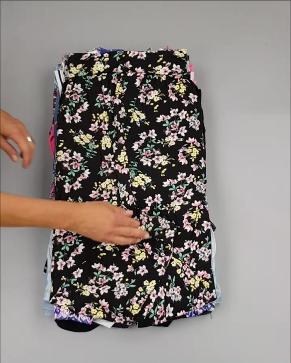 Фотография  165 - CUBUS детский микс лето (Children CUBUS mix)#15 кг, ЛОТ №2515 оптом в Калининграде и Калининградской области