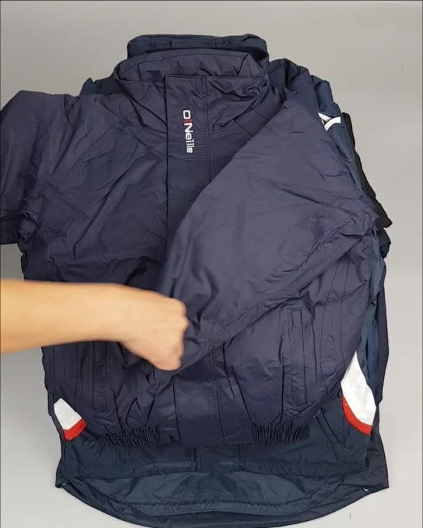 Фотография  868 - Куртки СПОРТ СТОК дети#10 кг , Лот№ 2641 оптом в Калининграде и Калининградской области