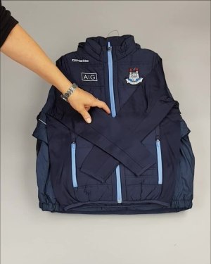 Фотография  181 - Куртки СПОРТ СТОК дети#10 кг , Лот№ 2642 оптом в Калининграде и Калининградской области