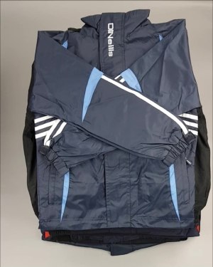 Фотография 764 - Куртки СПОРТ СТОК дети#10 кг , Лот№ 2643 оптом в Калининграде и Калининградской области