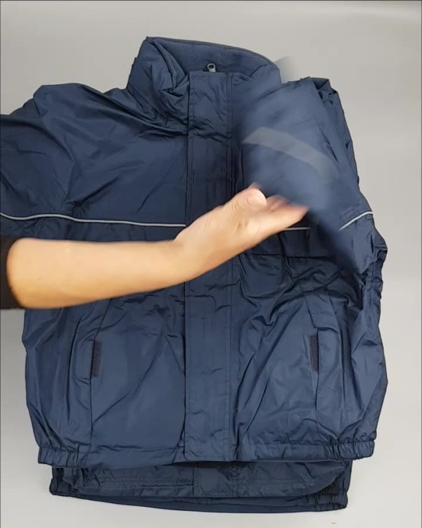 Фотография  347 - Куртки СПОРТ СТОК дети#10 кг , Лот№ 2644 оптом в Калининграде и Калининградской области