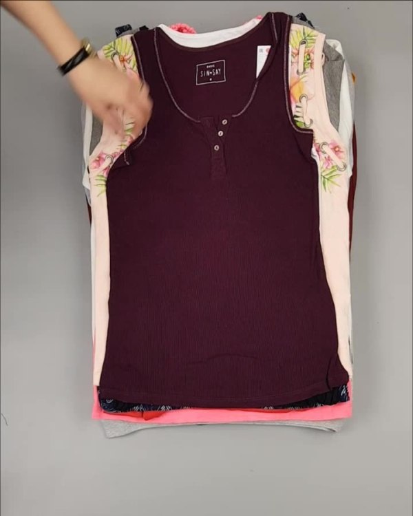 Фотография  425 - Женский летний микс LPP, 8,8 кг, ЛОТ №3776 оптом в Калининграде и Калининградской области