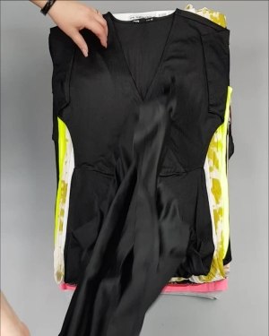 Фотография 136 - Женский летний микс LPP, 8,8 кг, ЛОТ №3776 оптом в Калининграде и Калининградской области