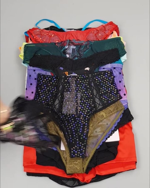 Фотография  891 - Нижнее белье Savage, 50 шт, ЛОТ №4037 оптом в Калининграде и Калининградской области