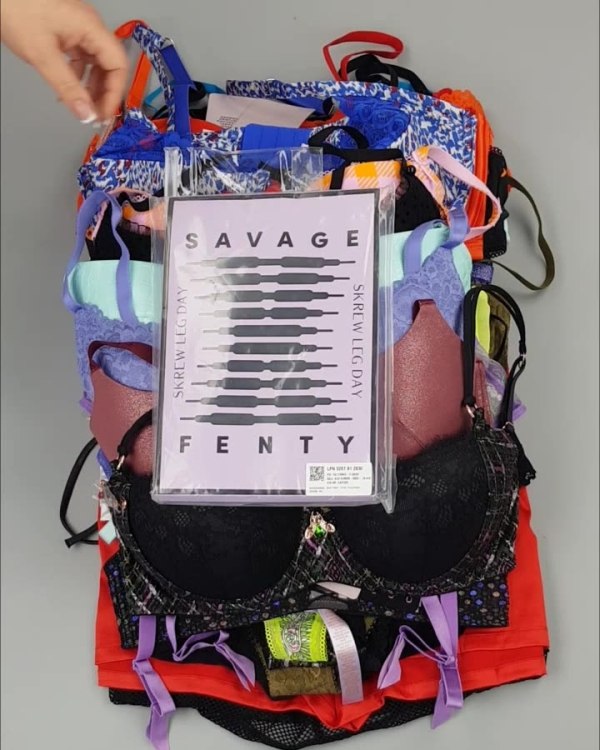 Фотография  757 - Нижнее белье Savage, 50 шт, ЛОТ №4037 оптом в Калининграде и Калининградской области