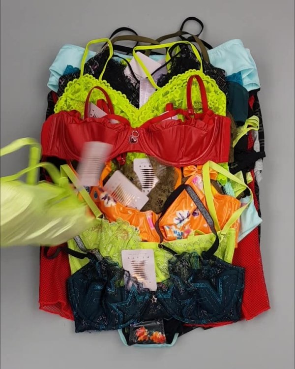 Фотография  122 - Нижнее белье Savage, 57 шт, ЛОТ №4043 оптом в Калининграде и Калининградской области