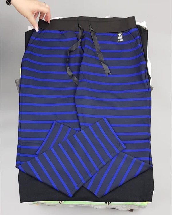 Фотография  617 - CIRCUS mix #11,8 кг, ЛОТ №4284 оптом в Калининграде и Калининградской области