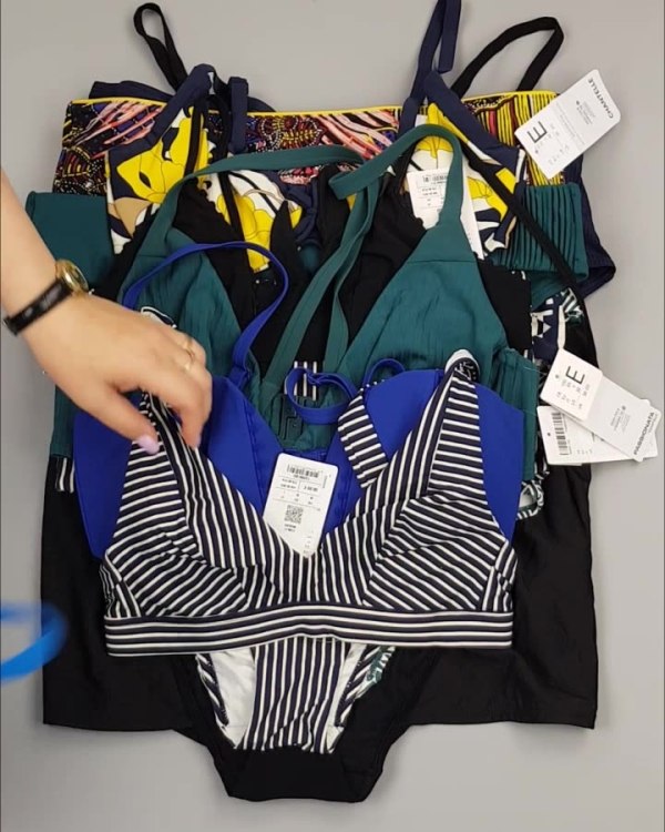 Фотография  322 - Купальники Chantelle#30 шт, ЛОТ №4410 оптом в Калининграде и Калининградской области