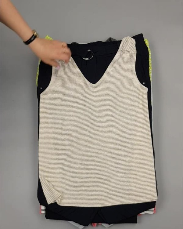 Фотография  837 - NEXT Summer Women mix#15 кг, ЛОТ №4436 оптом в Калининграде и Калининградской области