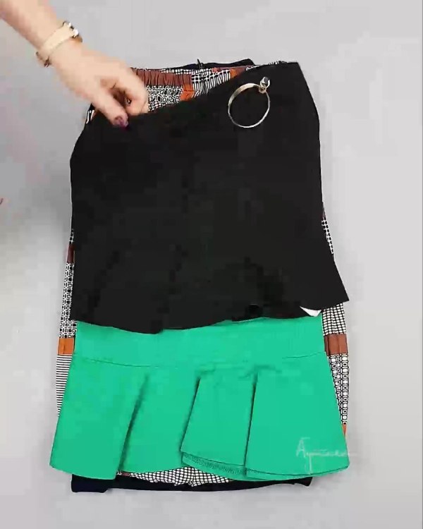 Фотография  493 - Юбки Корея#20 шт, ЛОТ №5061 оптом в Калининграде и Калининградской области