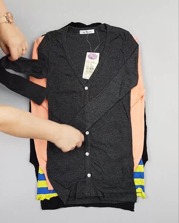 Фотография  220 - Джемпера легкие Корея#20 шт, ЛОТ №5081 оптом в Калининграде и Калининградской области