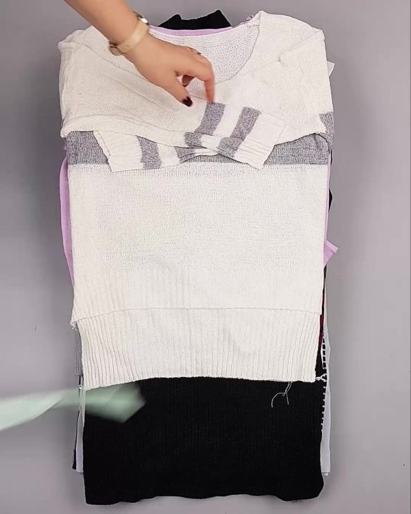 Фотография  710 - Джемпера легкие Корея#20 шт, ЛОТ №5083 оптом в Калининграде и Калининградской области