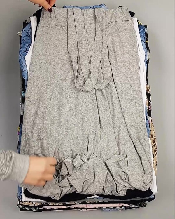 Фотография  753 - Платья Корея#20 шт, ЛОТ №5613 оптом в Калининграде и Калининградской области