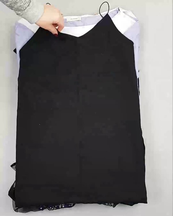 Фотография  768 - Платья Корея#20 шт, ЛОТ №5615 оптом в Калининграде и Калининградской области