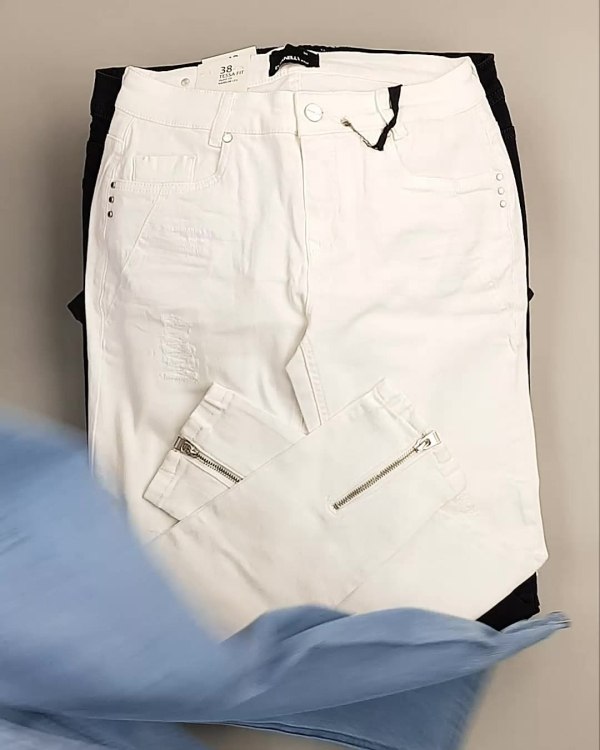 Фотография  436 - Джинсы DK Company 022024#10 кг, ЛОТ №5947 оптом в Калининграде и Калининградской области