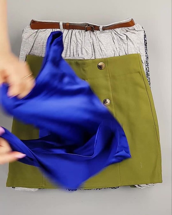 Фотография  704 - Юбки Bestseller 44#5 кг, ЛОТ №6119 оптом в Калининграде и Калининградской области