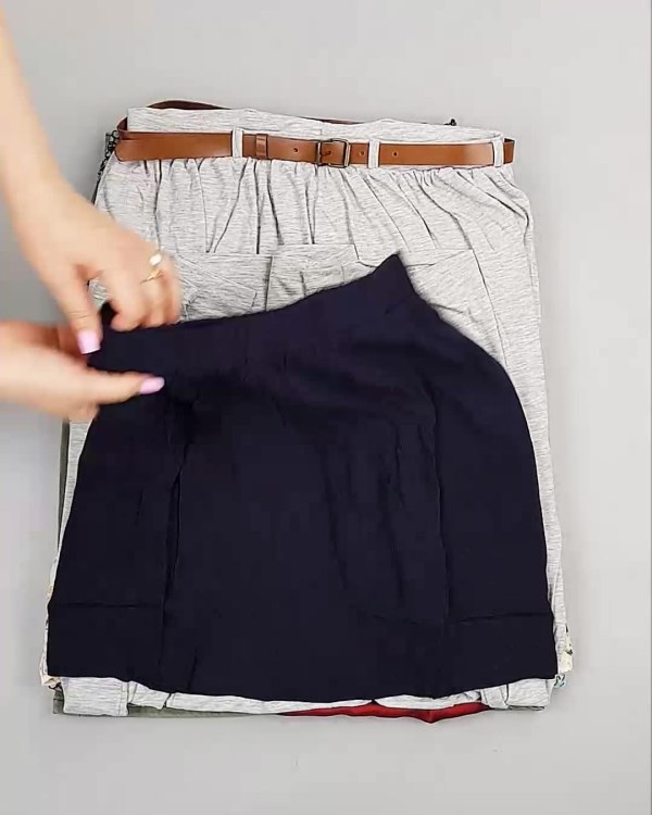 Фотография  339 - Юбки Bestseller 44#5 кг, ЛОТ №6120 оптом в Калининграде и Калининградской области