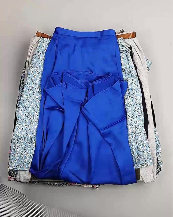 Фотография  273 - Юбки Bestseller 44#5 кг, ЛОТ №6121 оптом в Калининграде и Калининградской области