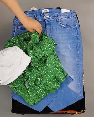 Фотография  541 - DK, Bestseller Summer mix#50 кг, ЛОТ №6186 оптом в Калининграде и Калининградской области