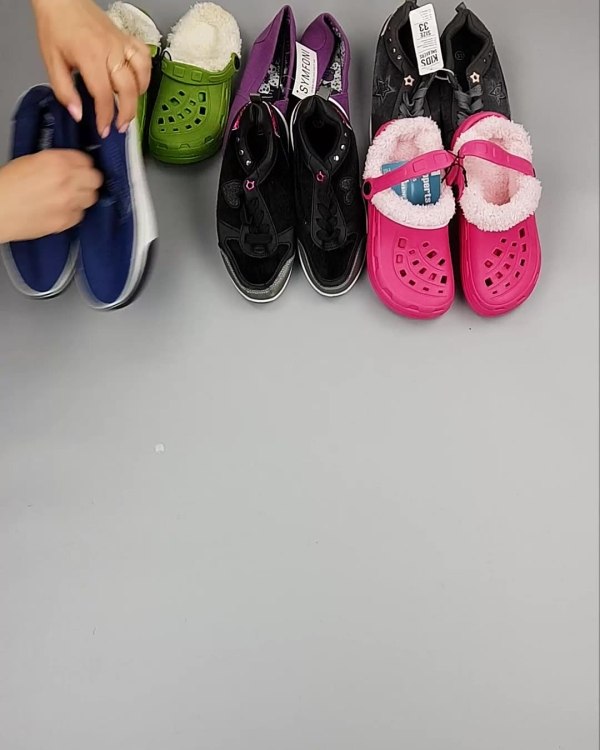 Фотография  872 - Обувь детская СТОК Summer#6,25 кг, ЛОТ №6199 оптом в Калининграде и Калининградской области