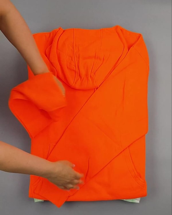 Фотография  519 - Толстовки СТОК CAN 0424#10 кг, ЛОТ №6425 оптом в Калининграде и Калининградской области