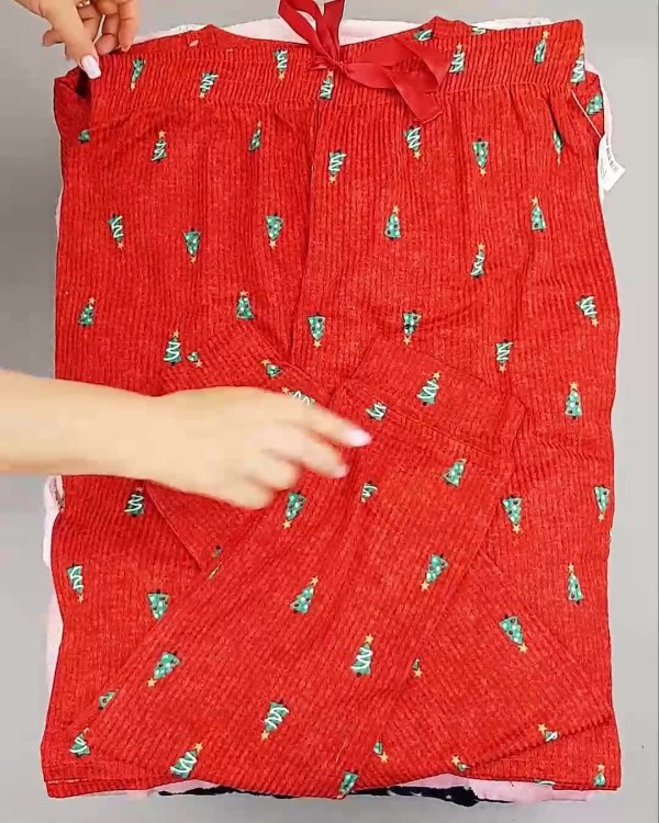 Фотография  598 - Домашняя одежда CAN#10 кг, ЛОТ №6482 оптом в Калининграде и Калининградской области