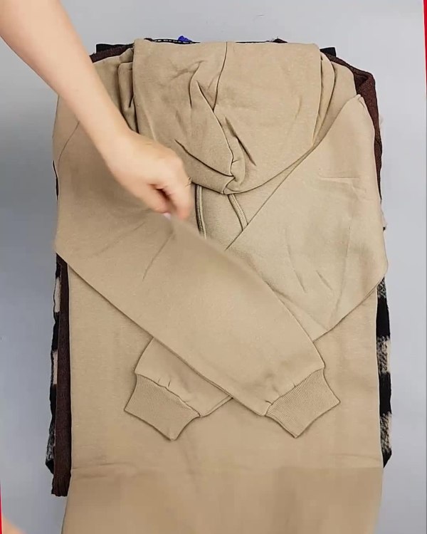 Фотография  286 - PIECES+NOISY MAY mix 074#15 кг, ЛОТ №6559 оптом в Калининграде и Калининградской области