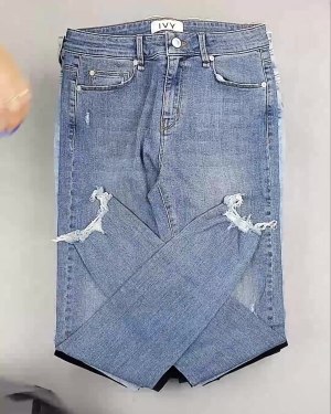 Фотография 749 - Джинсы женские Дания#10 кг, ЛОТ №6764 оптом в Калининграде и Калининградской области