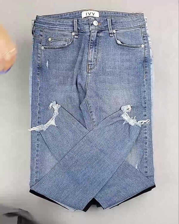 Фотография  735 - Джинсы женские Дания#10 кг, ЛОТ №6764 оптом в Калининграде и Калининградской области