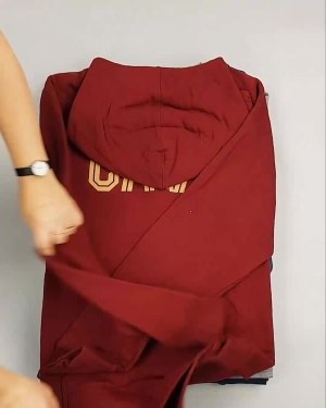 Фотография  930 - HOMAGE CAN 084#10 кг, ЛОТ №6850 оптом в Калининграде и Калининградской области