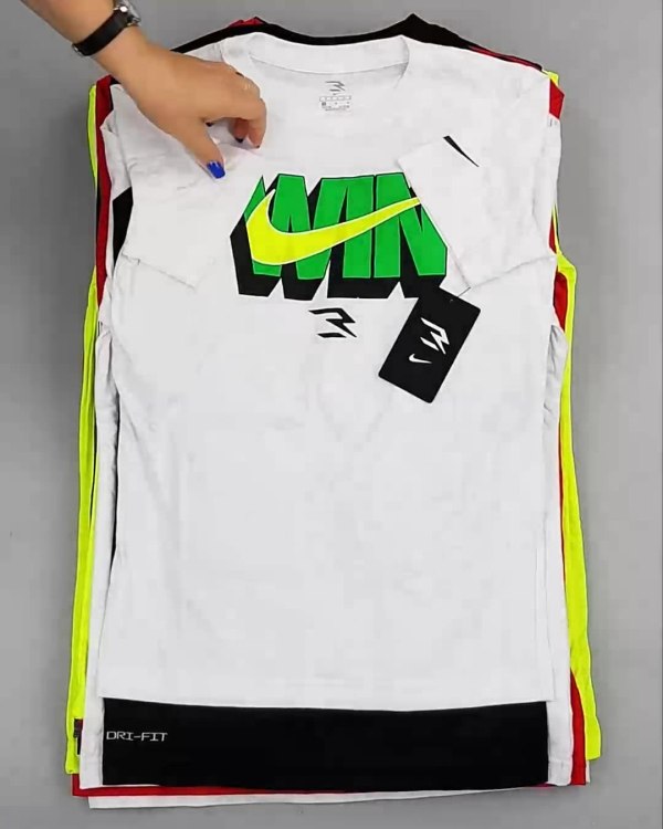 Фотография  687 - Футболки детские NIKE CAN 084#5 кг, ЛОТ №6862 оптом в Калининграде и Калининградской области