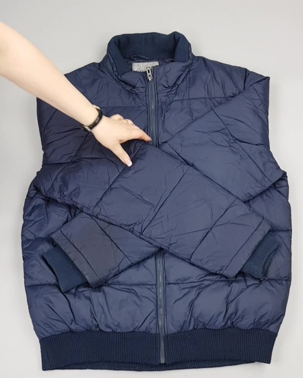 Фотография  395 - Куртки#25 кг оптом в Калининграде и Калининградской области