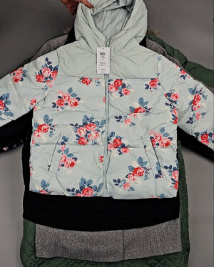 Фотография  490 - Верхняя одежда VILA#10 кг, ЛОТ №6823 оптом в Калининграде и Калининградской области