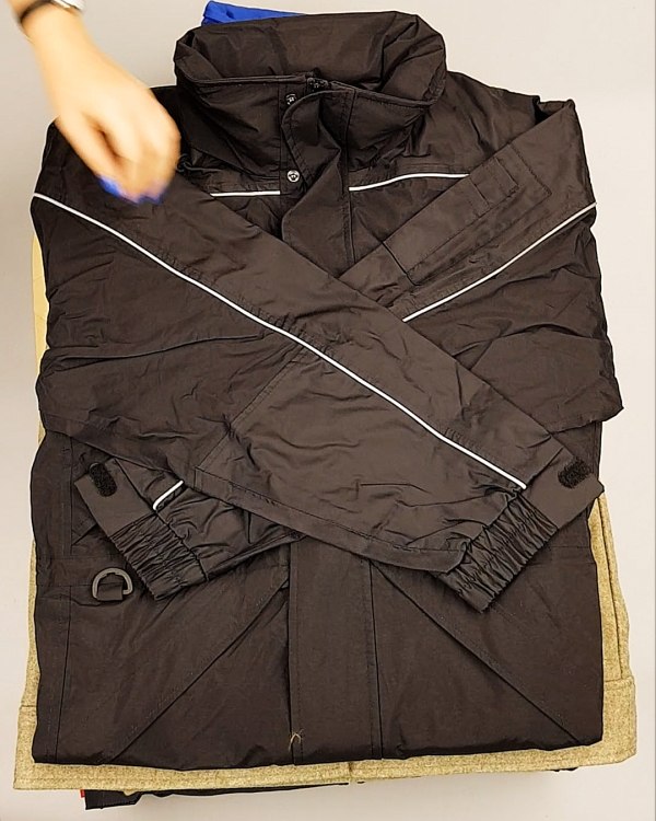 Фотография  306 - Ветровки CAN 084#10 кг, ЛОТ №6939 оптом в Калининграде и Калининградской области