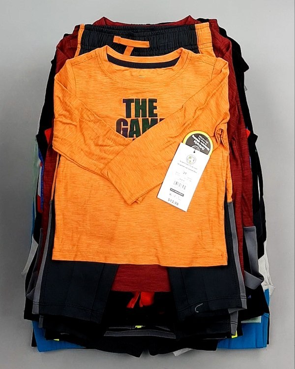 Фотография  124 - Спортивные костюмы дети CAN#6 кг оптом в Калининграде и Калининградской области