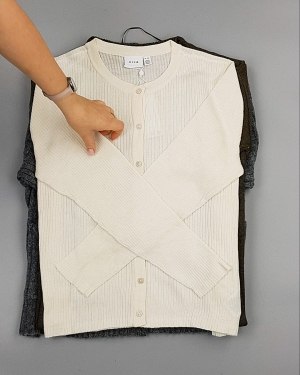 Фотография  292 - Кардиганы VILA W 104#7 кг, ЛОТ №7155 оптом в Калининграде и Калининградской области