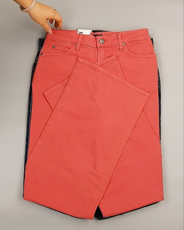 Фотография  109 - Джинсы LEE м/ж#7,9 кг, ЛОТ №7032 оптом в Калининграде и Калининградской области