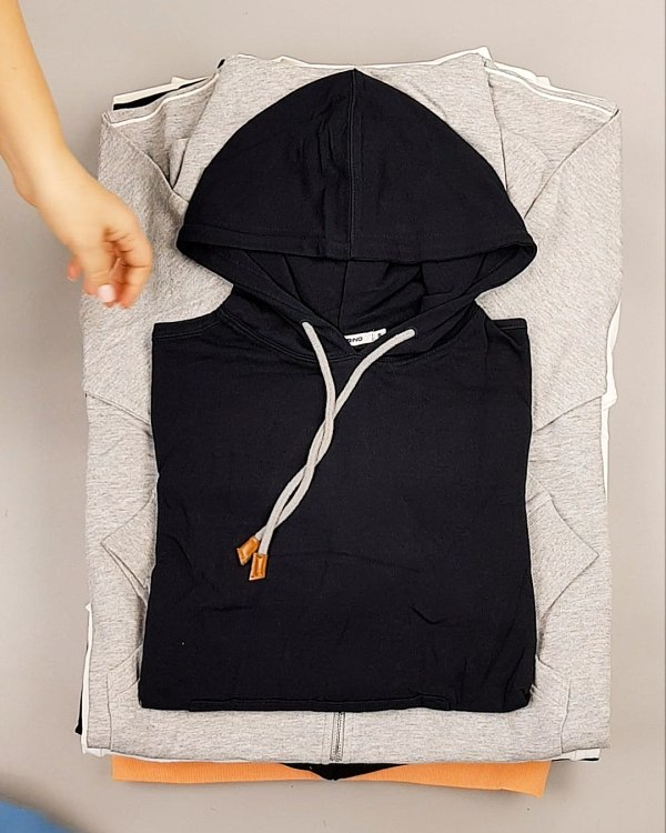 Фотография  722 - SORBINO+RICHMOND men (толстовки+штаны)#9,9 кг, ЛОТ №7106 оптом в Калининграде и Калининградской области