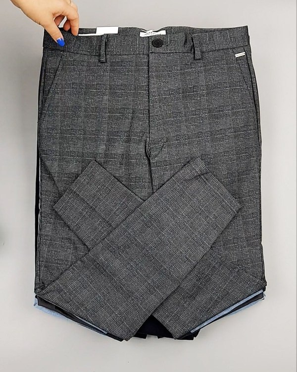 Фотография  681 - Брюки + джинсы JACK JONES 094#10 кг, ЛОТ №6963 оптом в Калининграде и Калининградской области