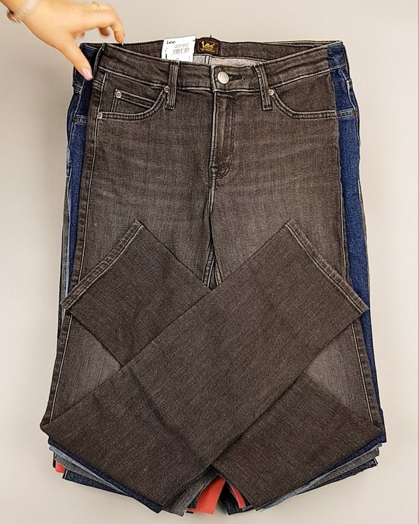 Фотография  845 - Джинсы LEE м/ж#7,9 кг, ЛОТ №7032 оптом в Калининграде и Калининградской области