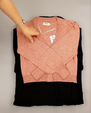 Фотография  480 - ONLY Winter mix 104#15 кг, ЛОТ №7182 оптом в Калининграде и Калининградской области