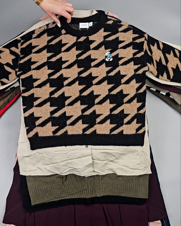 Фотография  754 - VILA Winter mix 104#15 кг, ЛОТ СТ-10083 оптом в Калининграде и Калининградской области