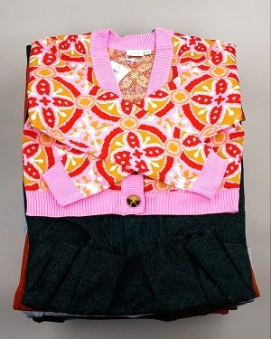 Купить Кардиганы VILA W 104#7 кг, ЛОТ №7384 оптом в Калининграде и Калининградской области