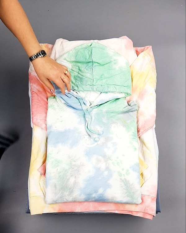 Фотография  158 - HOODIE CAN 084#10 кг, ЛОТ №7426 оптом в Калининграде и Калининградской области