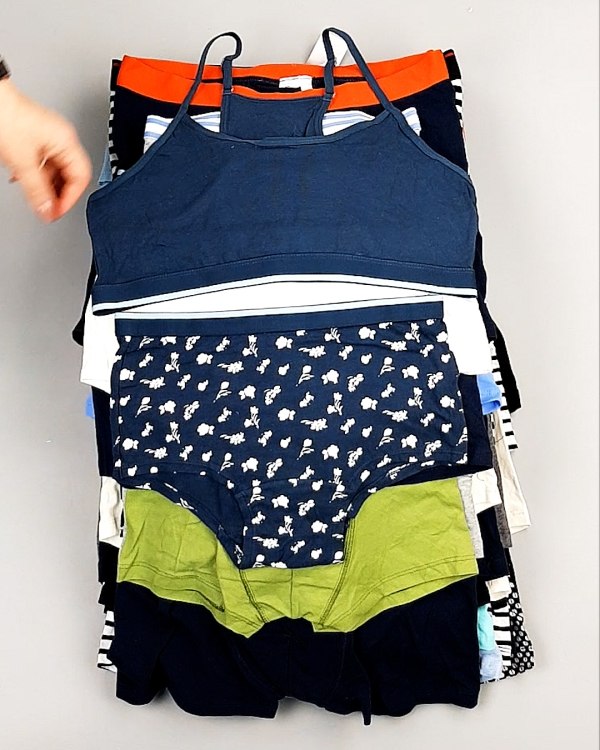 Фотография  989 - Нижнее белье TCM Kids 074#5 кг, ЛОТ №7398 оптом в Калининграде и Калининградской области