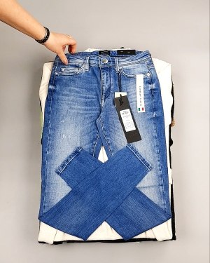 Фотография  251 - Bestseller Winter mix 104#15 кг, ЛОТ №7344 оптом в Калининграде и Калининградской области