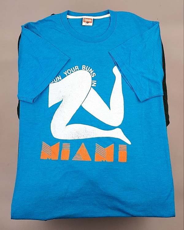 Фотография  993 - HOMAGE CAN 084#10 кг, ЛОТ №7497 оптом в Калининграде и Калининградской области