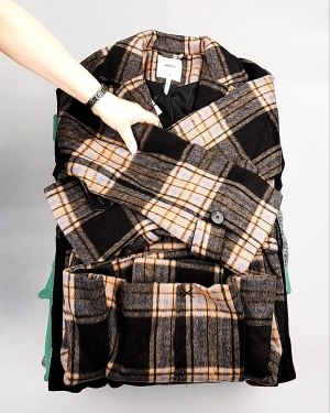 Фотография  904 - Пальто Bestseller 104#10,75 кг, ЛОТ №7561 оптом в Калининграде и Калининградской области