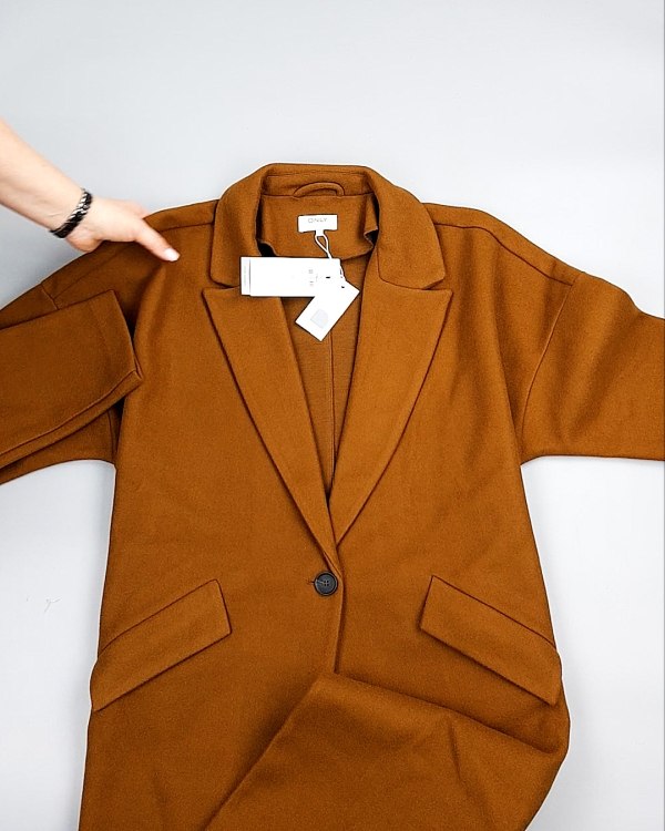 Фотография  483 - Пальто Bestseller 104#10,75 кг, ЛОТ №7561 оптом в Калининграде и Калининградской области